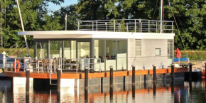 Hausboot - FLOATING 44 in Ueckermünde, Ueckermünde